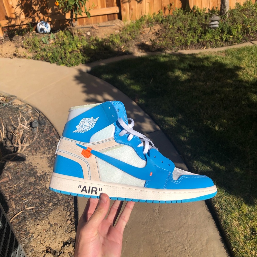 Jordan 1 Retro High Off-White University Blue